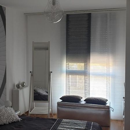 Apartamento Tranquilo ポンフェラダ エクステリア 写真
