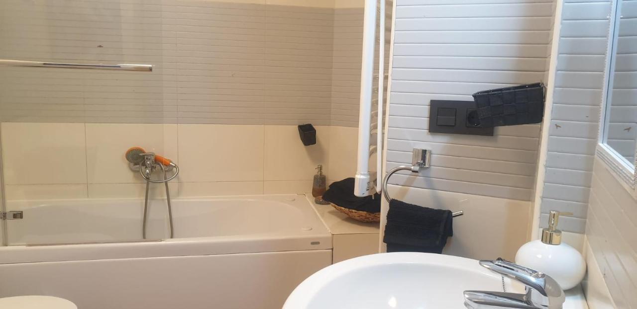 Apartamento Tranquilo ポンフェラダ エクステリア 写真